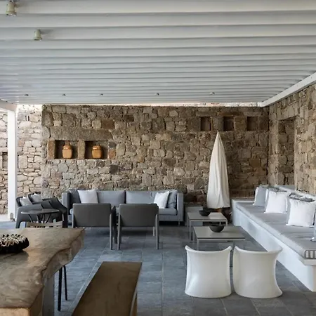 Grand Holiday home